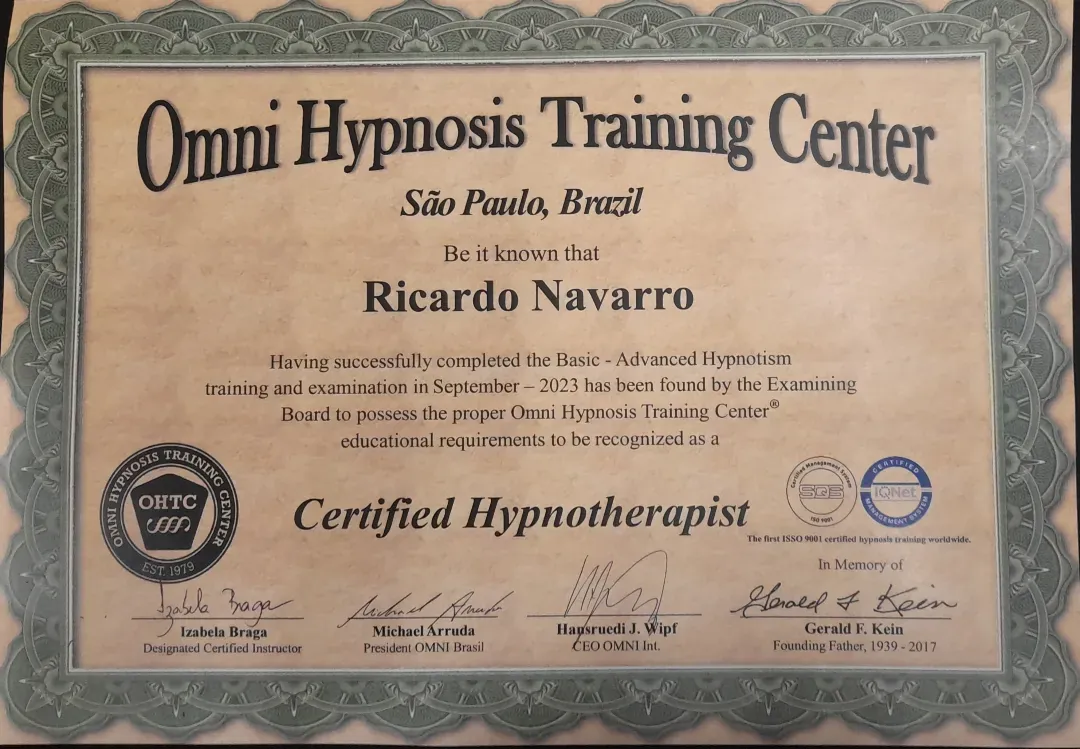 Certificado de hipnoterapeuta OMNI de Ricardo Navarro